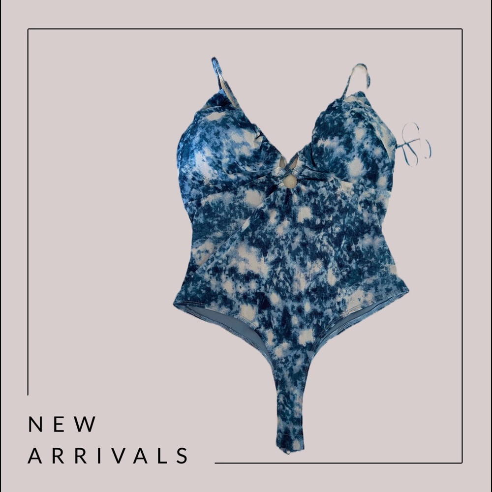 Sexy NWT blue tie dye Meraki size M bodysuit